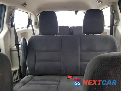 Zdjęcie 10 z 13 samochodu: 2014 DODGE GRAND CARAVAN SE VIN:2C4RDGBG0ER407585 - miniatura