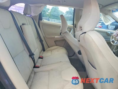 Zdjęcie 11 z 13 samochodu: 2013 VOLVO XC60 3.2 VIN:YV4952DL8D2389812 - miniatura