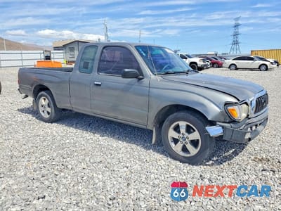 Czwarte zdjęcie samochodu z boku: 1996 TOYOTA TACOMA XTRACAB VIN:4TAVL52N2TZ148472 - miniatura