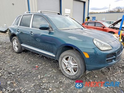 Czwarte zdjęcie samochodu z boku: 2005 PORSCHE CAYENNE VIN:WP1AA29P55LA25011 - miniatura