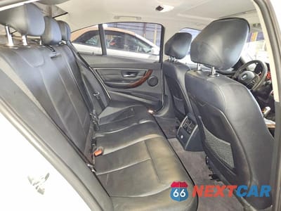 Zdjęcie 10 z 12 samochodu: 2014 BMW 328 I VIN:WBA3A5G53ENP30114 - miniatura