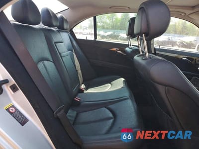 Zdjęcie 10 z 12 samochodu: 2007 MERCEDES-BENZ E 350 4MATIC VIN:WDBUF87X67X218929 - miniatura