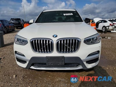 Piąte zdjęcie samochodu w środku: 2018 BMW X3 VIN:5UXTR9C5XJLC84253 - miniatura
