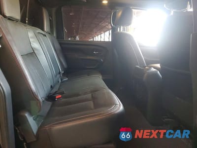 Zdjęcie 10 z 12 samochodu: 2021 NISSAN TITAN XD PRO-4X VIN:1N6AA1FB0MN522066 - miniatura