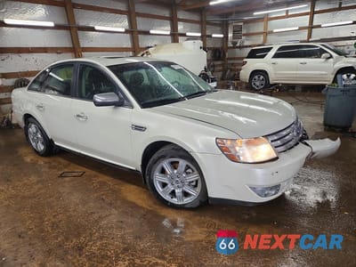 Czwarte zdjęcie samochodu z boku: 2008 FORD TAURUS LIMITED VIN:1FAHP25W28G158002 - miniatura