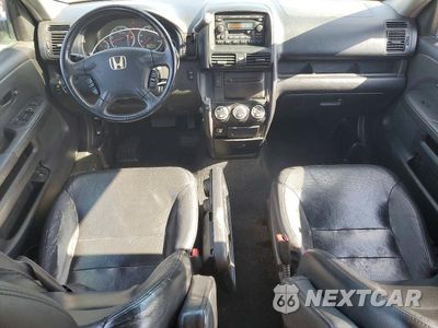 Zdjęcie 8 z 14 samochodu: 2005 HONDA CR-V SE VIN:JHLRD78965C048926 - miniatura