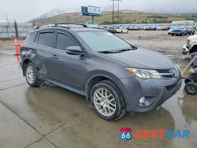 Czwarte zdjęcie samochodu z boku: 2015 TOYOTA RAV4 LIMITED VIN:2T3DFREV0FW247998 - miniatura