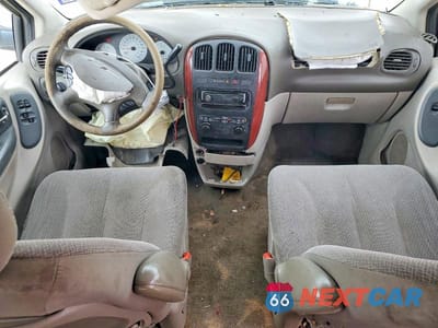 Zdjęcie 8 z 14 samochodu: 2005 CHRYSLER TOWN & COUNTRY VIN:1C4GP45R95B317649 - miniatura