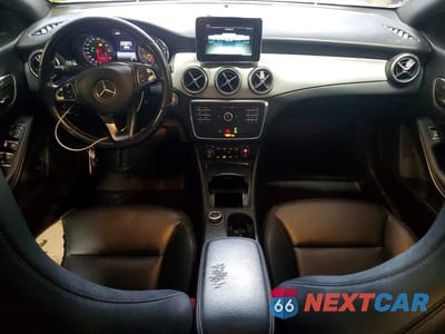 Zdjęcie 8 z 11 samochodu: 2015 MERCEDES-BENZ CLA 250 VIN:WDDSJ4EB7FN229915 - miniatura