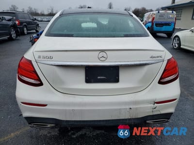 Zdjęcie 6 z 12 samochodu: 2018 MERCEDES-BENZ E 300 4MATIC VIN:WDDZF4KB0JA429720 - miniatura