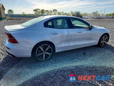 Trzecie zdjęcie samochodu z tyłu: 2025 VOLVO S60 PLUS VIN:7JRL12GCXSG369238 - miniatura
