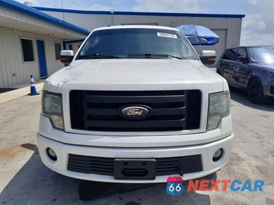 Piąte zdjęcie samochodu w środku: 2012 FORD F150 SUPERCREW VIN:1FTFW1E65CFA72129 - miniatura