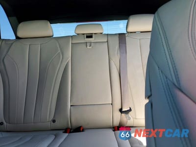 Zdjęcie 10 z 13 samochodu: 2017 BMW X5 XDR40E VIN:5UXKT0C33H0V95300 - miniatura