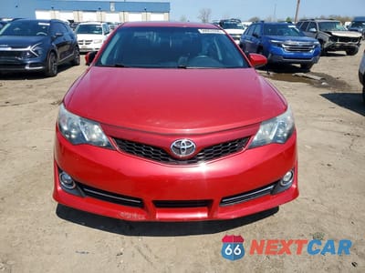 Piąte zdjęcie samochodu w środku: 2012 TOYOTA CAMRY SE VIN:4T1BF1FK6CU585679 - miniatura