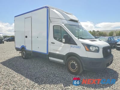 Czwarte zdjęcie samochodu z boku: 2021 FORD TRANSIT DELIVERY TRUCK VIN:1FDBW5Z86MKA96462 - miniatura