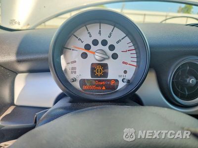 Zdjęcie 9 z 12 samochodu: 2013 MINI COOPER VIN:WMWSU3C52DT685299 - miniatura
