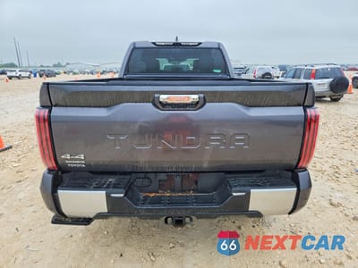 Zdjęcie 6 z 12 samochodu: 2024 TOYOTA TUNDRA CREWMAX LIMITED VIN:5TFJA5EC0RX023882 - miniatura