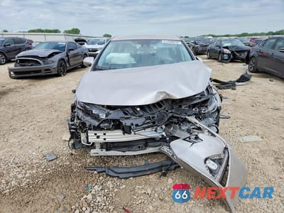 Piąte zdjęcie samochodu w środku: 2021 TOYOTA PRIUS PRIME LIMITED VIN:JTDKAMFP8M3183377 - miniatura