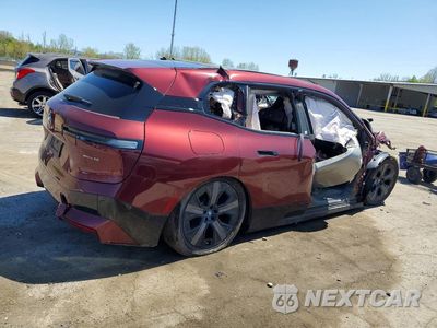 Trzecie zdjęcie samochodu z tyłu: 2024 BMW IX XDRIVE50 VIN:WB523CF01RCN84716 - miniatura