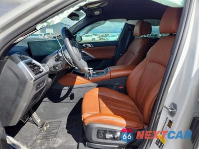 Zdjęcie 7 z 12 samochodu: 2024 BMW X6 XDRIVE40I VIN:5UX33EX02R9S89218 - miniatura