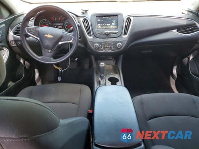 Zdjęcie 8 z 12 samochodu: 2018 CHEVROLET MALIBU LS VIN:1G1ZB5ST7JF293280 - miniatura