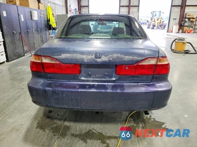 Zdjęcie 6 z 12 samochodu: 1999 HONDA ACCORD EX VIN:1HGCG5652XA099807 - miniatura