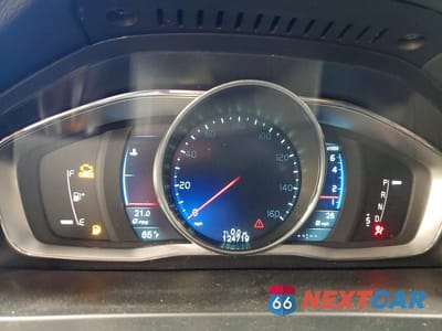 Zdjęcie 9 z 12 samochodu: 2013 VOLVO S60 T5 VIN:YV1612FS3D1212753 - miniatura