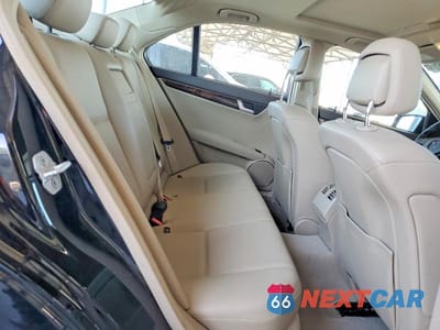 Zdjęcie 10 z 12 samochodu: 2013 MERCEDES-BENZ C 300 4MATIC VIN:WDDGF8AB1DR292535 - miniatura
