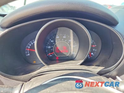 Zdjęcie 9 z 12 samochodu: 2014 KIA SOUL + VIN:KNDJP3A52E7715324 - miniatura