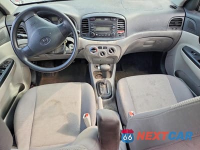 Zdjęcie 8 z 12 samochodu: 2008 HYUNDAI ACCENT GLS VIN:KMHCN46C68U213963 - miniatura