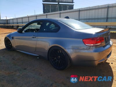 Drugie zdjęcie samochodu z przodu: 2010 BMW M3 VIN:WBSWD9C53AP362495 - miniatura