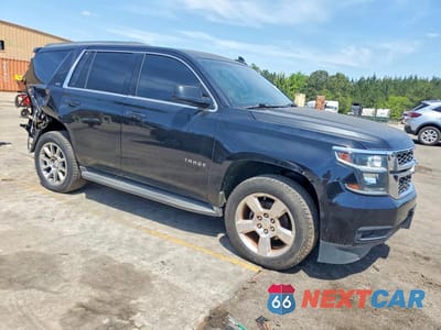 Czwarte zdjęcie samochodu z boku: 2015 CHEVROLET TAHOE K1500 LS VIN:1GNSKAKC1FR726509 - miniatura