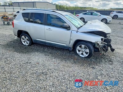 Czwarte zdjęcie samochodu z boku: 2011 JEEP COMPASS SPORT VIN:1J4NT1FB4BD151411 - miniatura