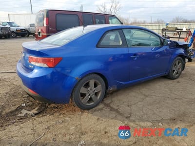 Trzecie zdjęcie samochodu z tyłu: 2010 KIA FORTE EX VIN:KNAFU6A21A5260118 - miniatura