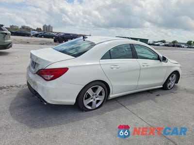 Trzecie zdjęcie samochodu z tyłu: 2015 MERCEDES-BENZ CLA 250 VIN:WDDSJ4EB7FN218302 - miniatura