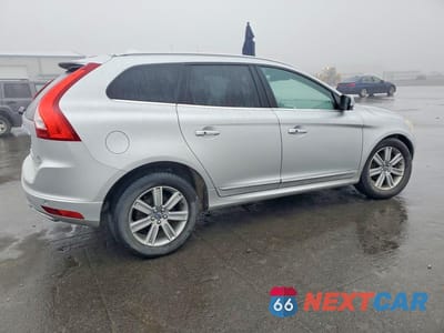 Trzecie zdjęcie samochodu z tyłu: 2016 VOLVO XC60 T6 PREMIER VIN:YV449MRK9G2902712 - miniatura