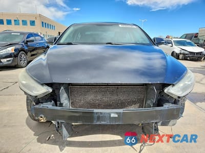 Piąte zdjęcie samochodu w środku: 2017 HYUNDAI ELANTRA LIMITED VIN:KMHD84LF1HU146828 - miniatura