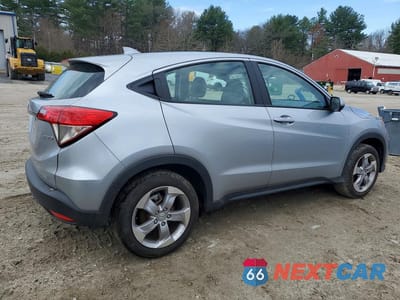 Trzecie zdjęcie samochodu z tyłu: 2022 HONDA HR-V LX VIN:3CZRU6H39NM747527 - miniatura