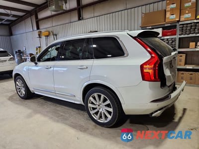 Drugie zdjęcie samochodu z przodu: 2016 VOLVO XC90 T6 VIN:YV4A22PL9G1073413 - miniatura