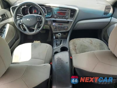 Zdjęcie 8 z 12 samochodu: 2013 KIA OPTIMA LX VIN:KNAGM4A79D5312491 - miniatura