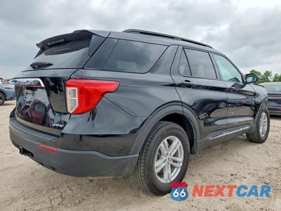 Trzecie zdjęcie samochodu z tyłu: 2024 FORD EXPLORER XLT VIN:1FMSK8DH0RGA42735 - miniatura