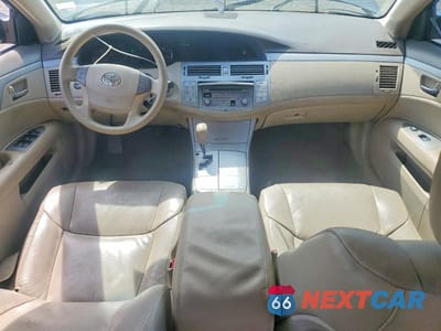 Zdjęcie 8 z 12 samochodu: 2010 TOYOTA AVALON XL VIN:4T1BK3DB8AU357447 - miniatura