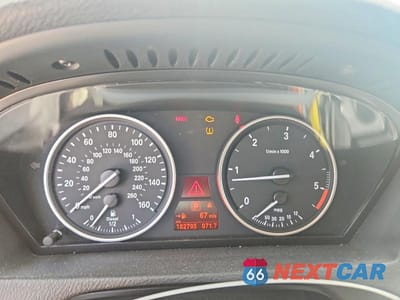 Zdjęcie 9 z 13 samochodu: 2013 BMW X5 XDRIVE35D VIN:5UXZW0C57D0B94420 - miniatura