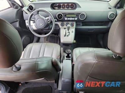 Zdjęcie 8 z 12 samochodu: 2008 SCION XB BASE VIN:JTLKE50E581043553 - miniatura