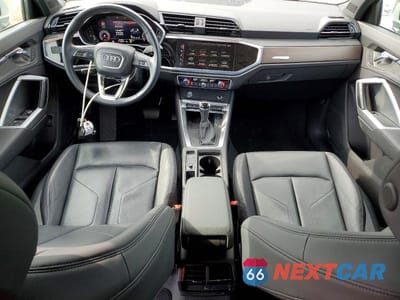 Zdjęcie 8 z 13 samochodu: 2019 AUDI Q3 PREMIUM PLUS VIN:WA1BECF30K1083353 - miniatura