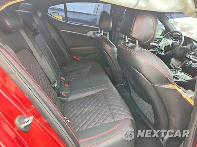 Zdjęcie 10 z 12 samochodu: 2019 GENESIS G70 3.3T ADVANCED VIN:KMTG34LE9KU015758 - miniatura