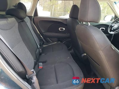 Zdjęcie 10 z 11 samochodu: 2018 KIA SOUL + VIN:KNDJP3A53J7603657 - miniatura