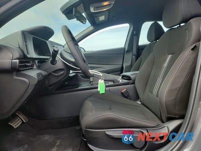 Zdjęcie 7 z 13 samochodu: 2025 HYUNDAI ELANTRA SEL SPORT VIN:KMHLM4DG8SU936455 - miniatura