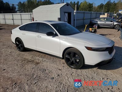 Czwarte zdjęcie samochodu z boku: 2024 HONDA ACCORD HYBRID SPORT-L VIN:1HGCY2F7XRA093981 - miniatura