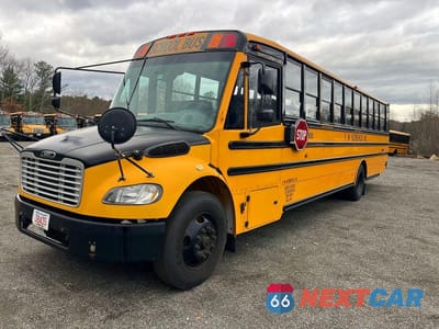 Zdjęcie 7 z 10 samochodu: 2015 FREIGHTLINER CHASSIS B2B VIN:4UZABRDU5FCGJ8503 - miniatura